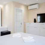 Elegant & Guest house 4*