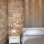 Elegant & 4*