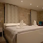 Elegant & Guest house 4*
