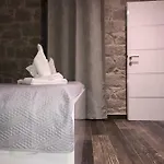 Guest house Elegant & 4*
