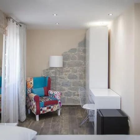 Elegant & Gostinjska kuća Split